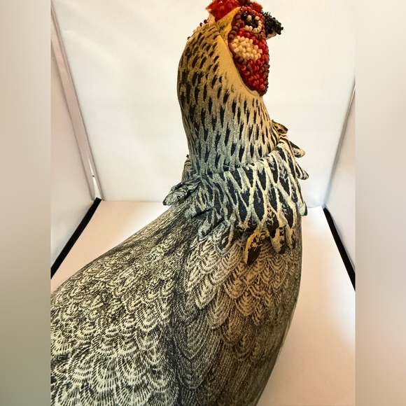 Decorative Chicken Pillow. NWT - Picture 5 of 8